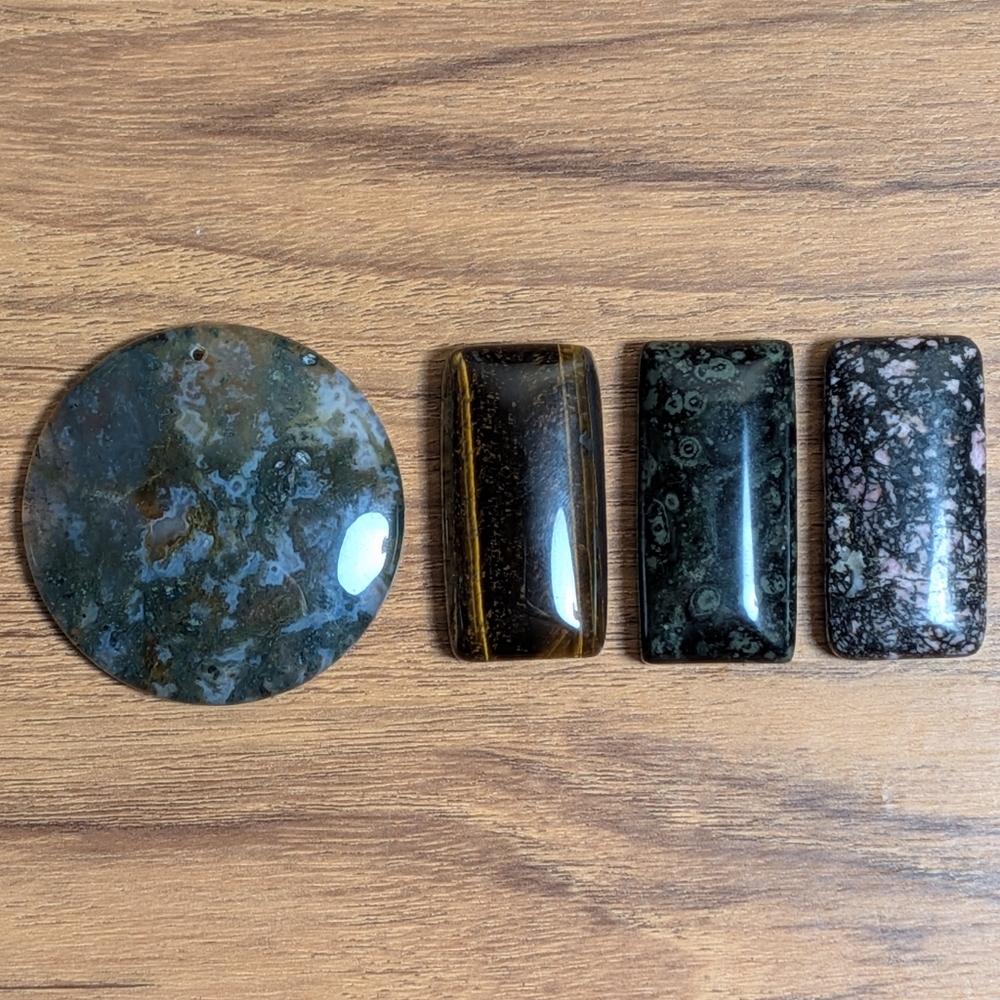 4 Crystal Pendants